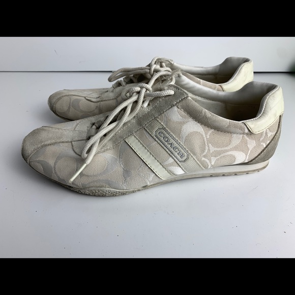 Coach Katelyn Signature Logo Sneakers Shoes Womens 8.5M Ivory White Laced Flats - Picture 4 of 8